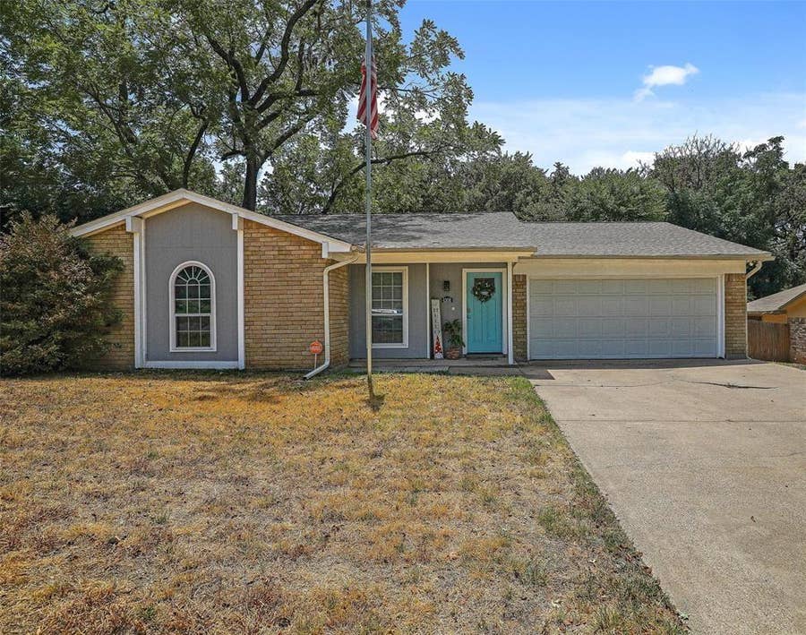 Property photo for 6306 Orchard Hill Drive, Arlington, TX