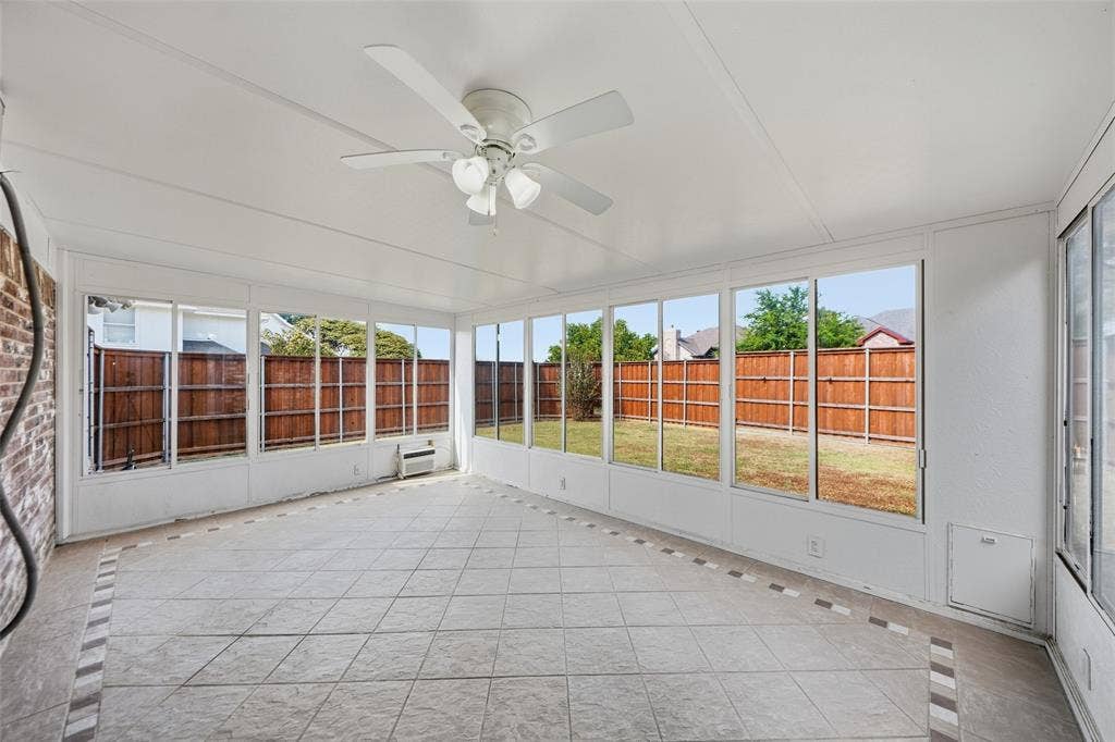 7117 Charleston Drive, Rowlett, TX 75089 7117 Charleston Drive, Rowlett, TX 75089