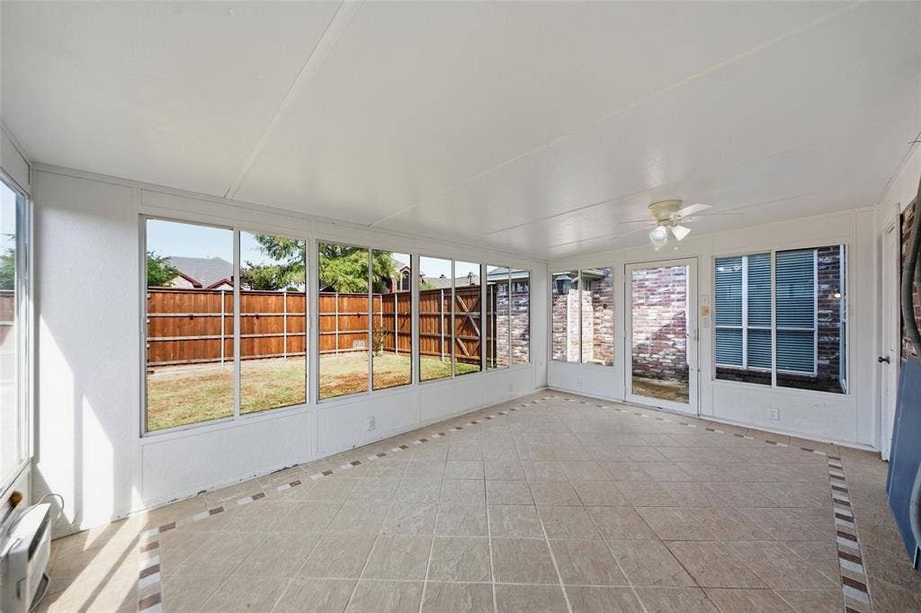 7117 Charleston Drive, Rowlett, TX 75089 7117 Charleston Drive, Rowlett, TX 75089