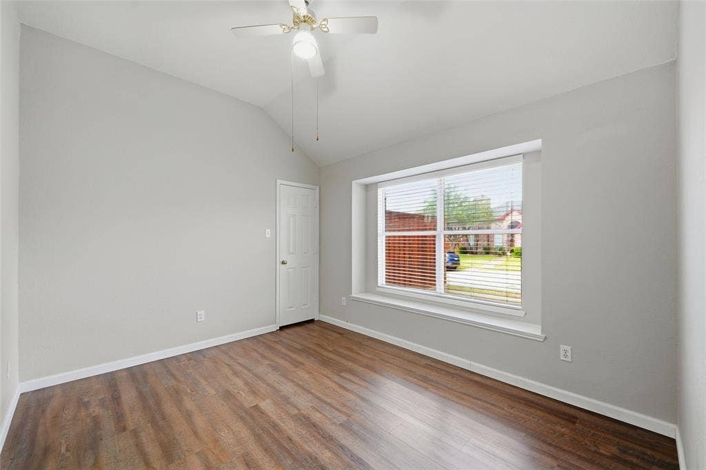 7117 Charleston Drive, Rowlett, TX 75089 7117 Charleston Drive, Rowlett, TX 75089