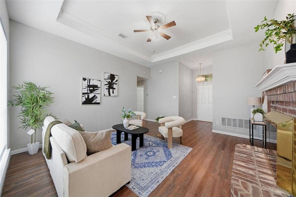 7117 Charleston Drive, Rowlett, TX 75089 7117 Charleston Drive, Rowlett, TX 75089