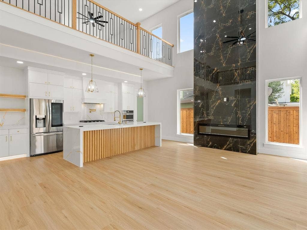 1711 Kraft Street, Dallas, TX 75212 1711 Kraft Street, Dallas, TX 75212