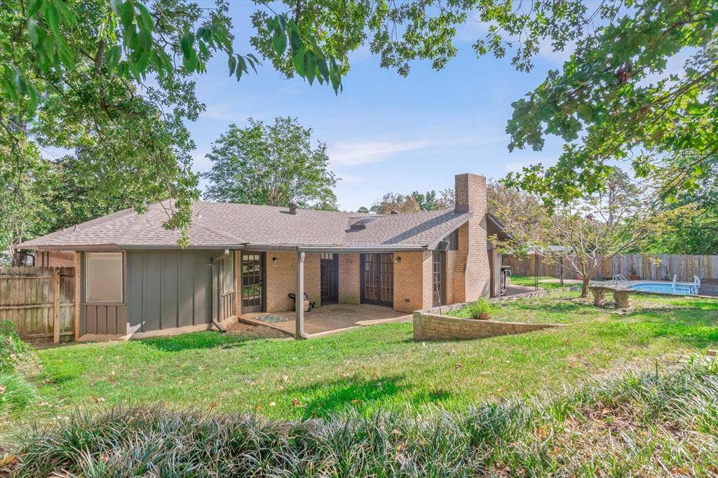 2813 Rockbridge Road, Tyler, TX 75701 2813 Rockbridge Road, Tyler, TX 75701