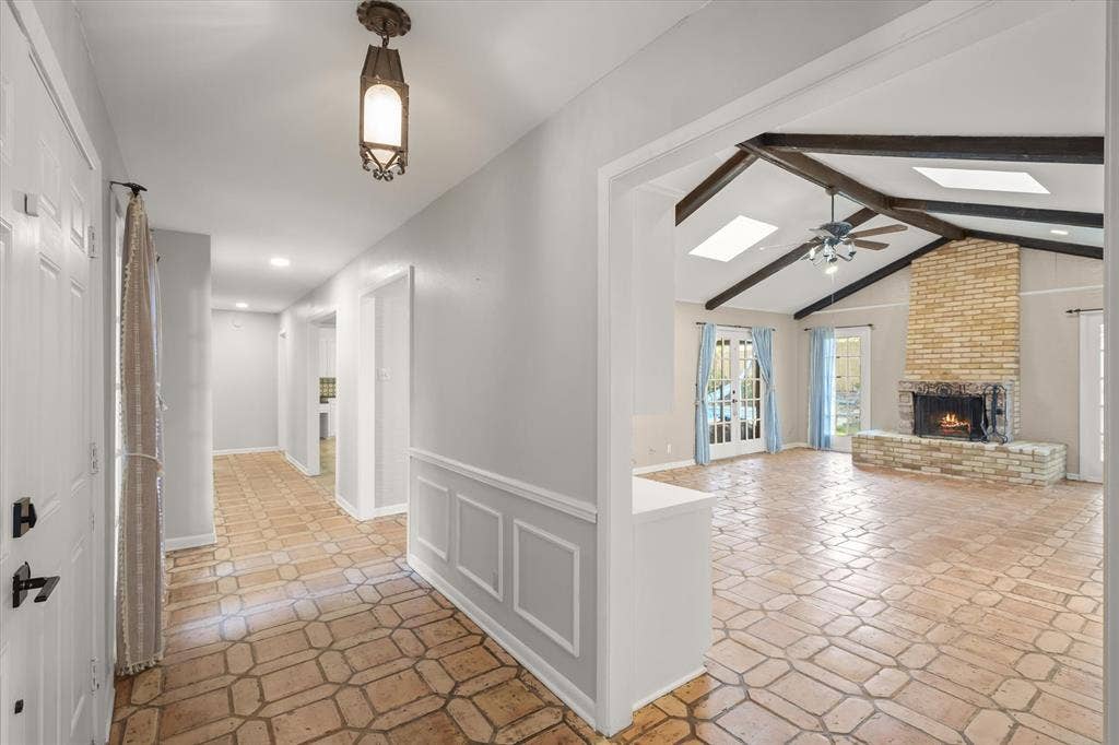 2813 Rockbridge Road, Tyler, TX 75701 2813 Rockbridge Road, Tyler, TX 75701