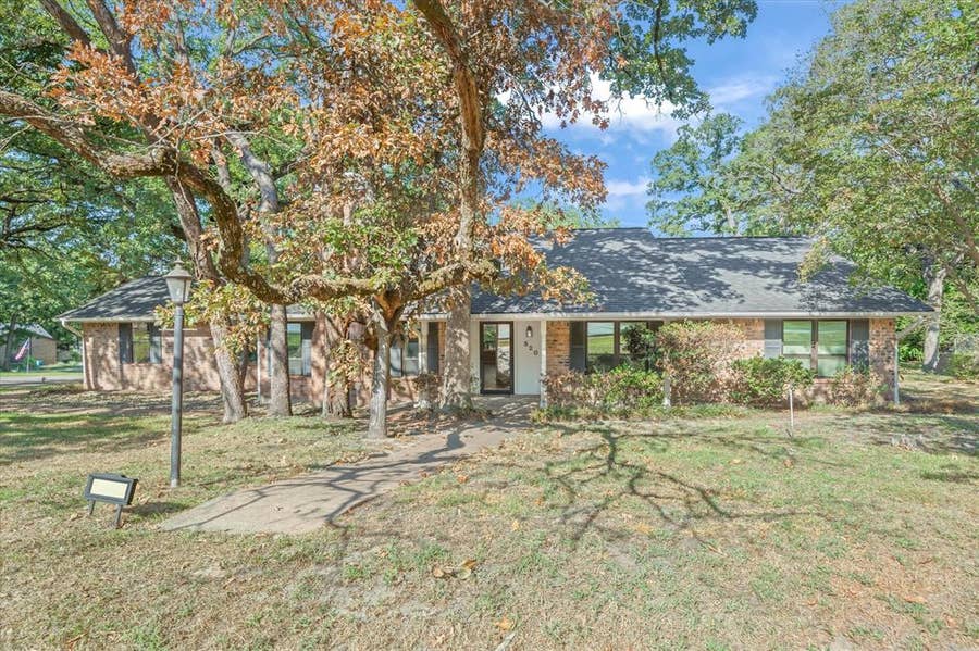Property photo for 520 Dogwood Lane, Hideaway, TX