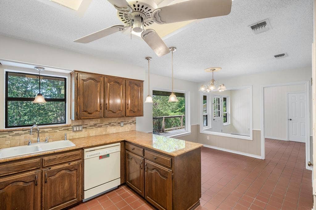 520 Dogwood Lane, Hideaway, TX 75771 520 Dogwood Lane, Hideaway, TX 75771