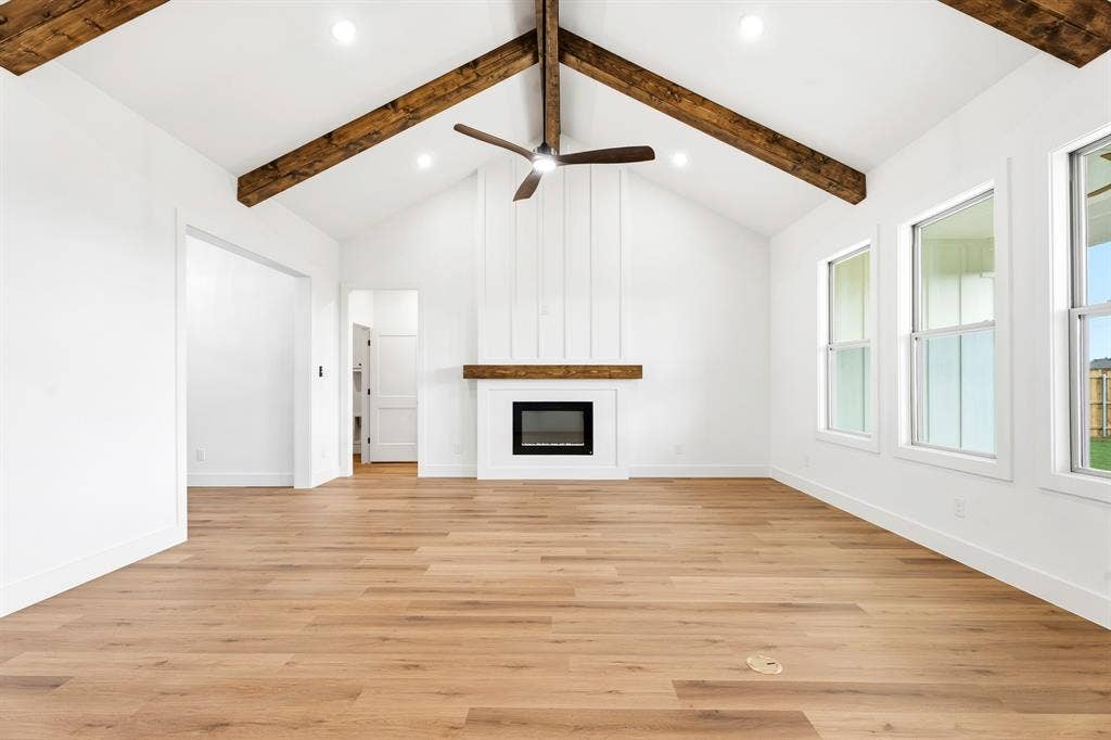 144 Joel Street, Springtown, TX 76082 144 Joel Street, Springtown, TX 76082