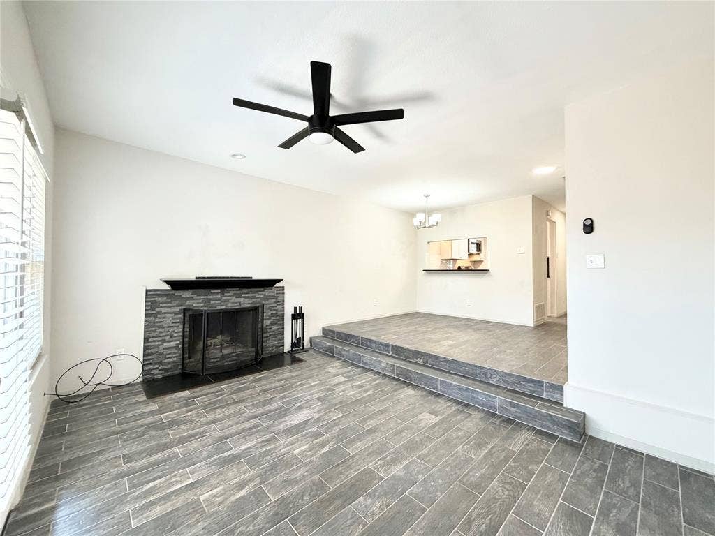 3635 Garden Brook Drive, #2400, Farmers Branch, TX 75234 3635 Garden Brook Drive, #2400, Farmers Branch, TX 75234
