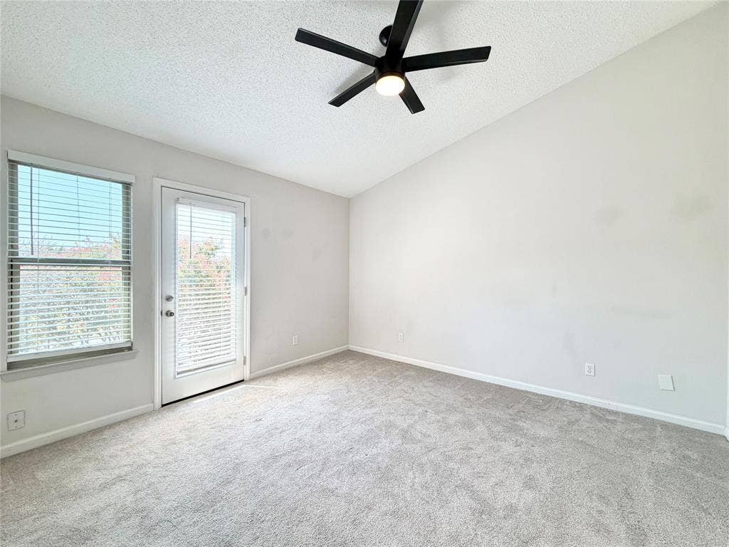 3635 Garden Brook Drive, #2400, Farmers Branch, TX 75234 Primary bedroom