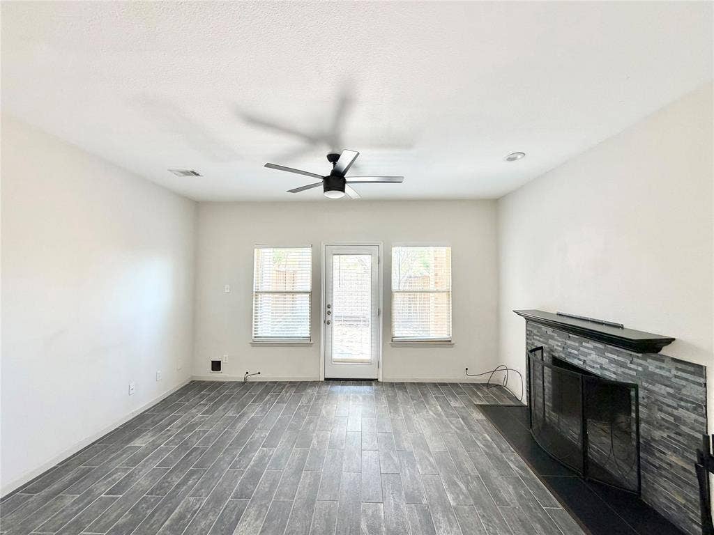 3635 Garden Brook Drive, #2400, Farmers Branch, TX 75234 3635 Garden Brook Drive, #2400, Farmers Branch, TX 75234