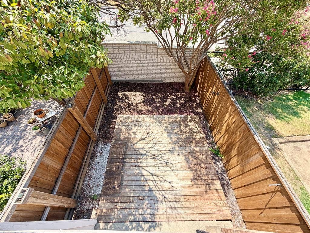 3635 Garden Brook Drive, #2400, Farmers Branch, TX 75234 View of back yard