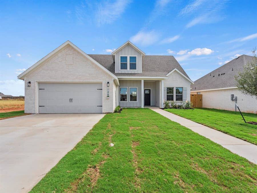 Property photo for 148 Joel Street, Springtown, TX
