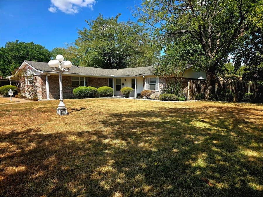 Property photo for 272 Palomino Drive, Saginaw, TX
