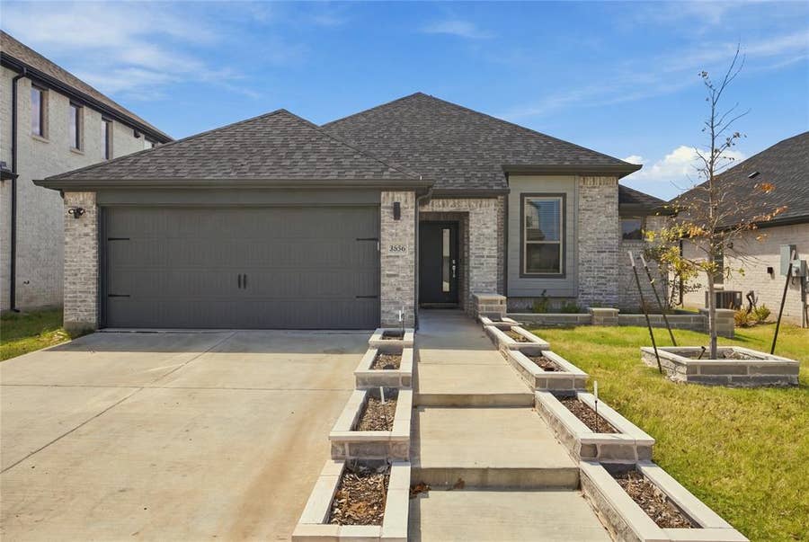Property photo for 2826 Caroline Street, Royse City, TX