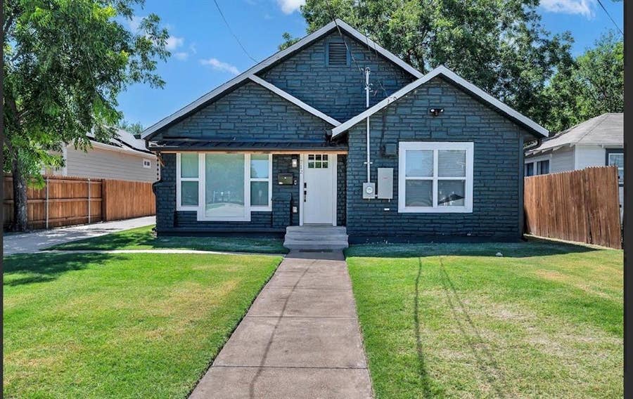 Property photo for 712 Hines Avenue, Waco, TX