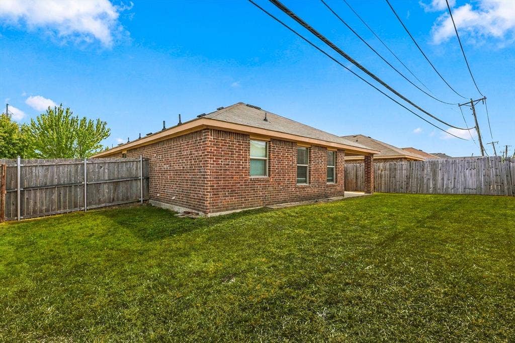 2515 Wynngate Drive, Seagoville, TX 75159