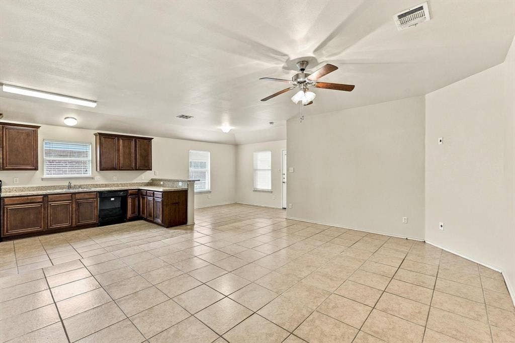 2515 Wynngate Drive, Seagoville, TX 75159