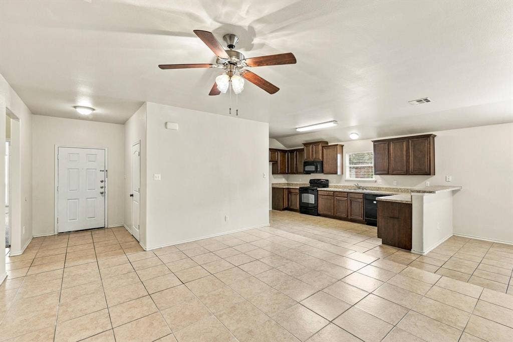 2515 Wynngate Drive, Seagoville, TX 75159