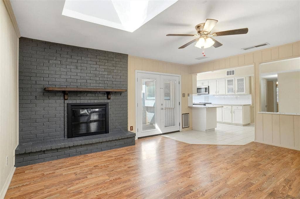 3701 Windsong Lane, Bedford, TX 76021
