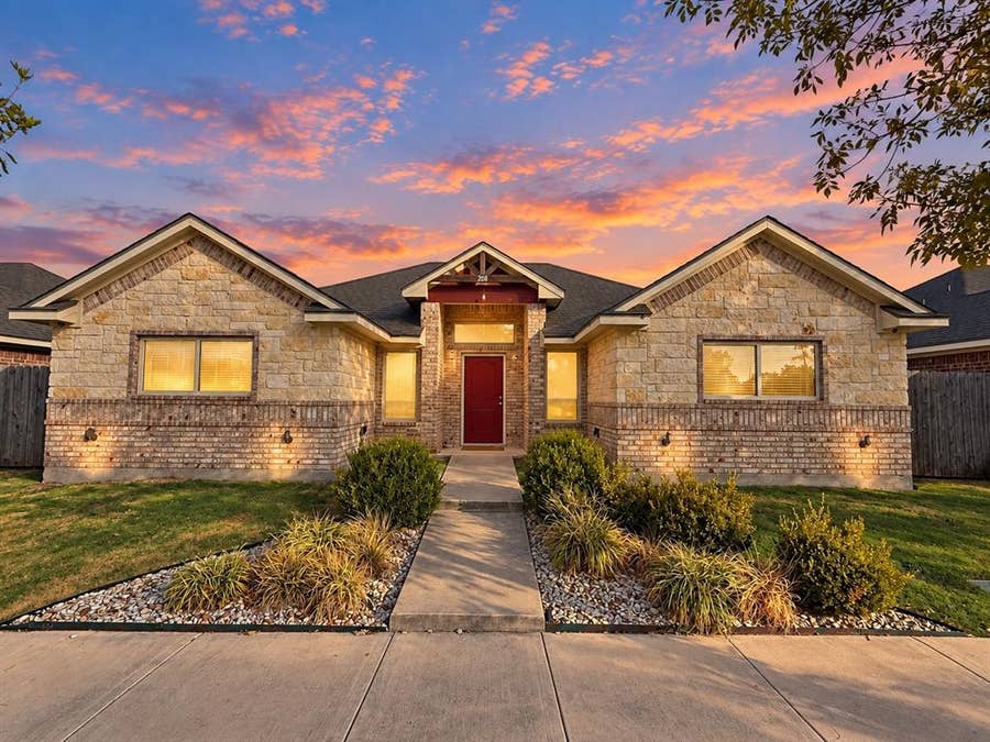 Property photo for 208 Church Avenue, Waco, TX