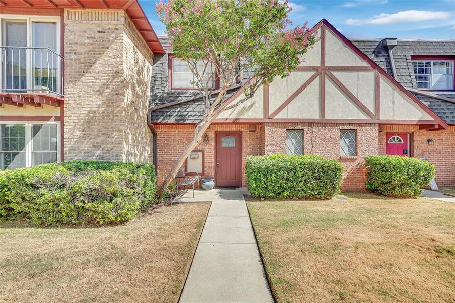 Property photo for 1817 E Grauwyler Road, #158, Irving, TX