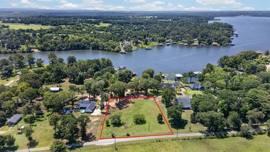 Property photo for 222 CR 3505, Bullard, TX