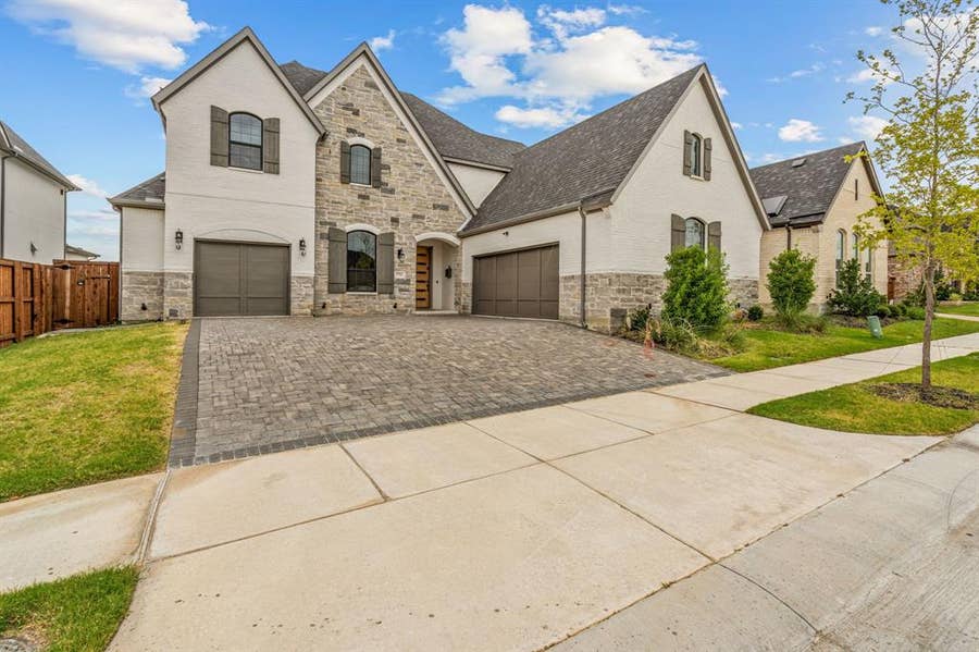 Property photo for 1721 Clem Castle Drive, Carrollton, TX