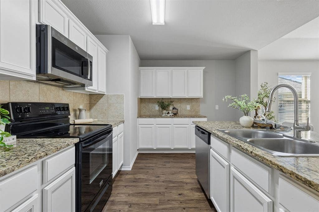 1610 Sorghum Drive, Princeton, TX 75407 1610 Sorghum Drive, Princeton, TX 75407