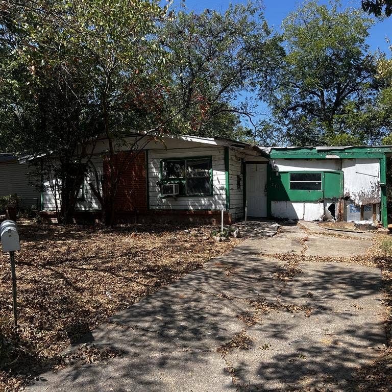 211 Hamden Lane, Mesquite, TX 75149 211 Hamden Lane, Mesquite, TX 75149