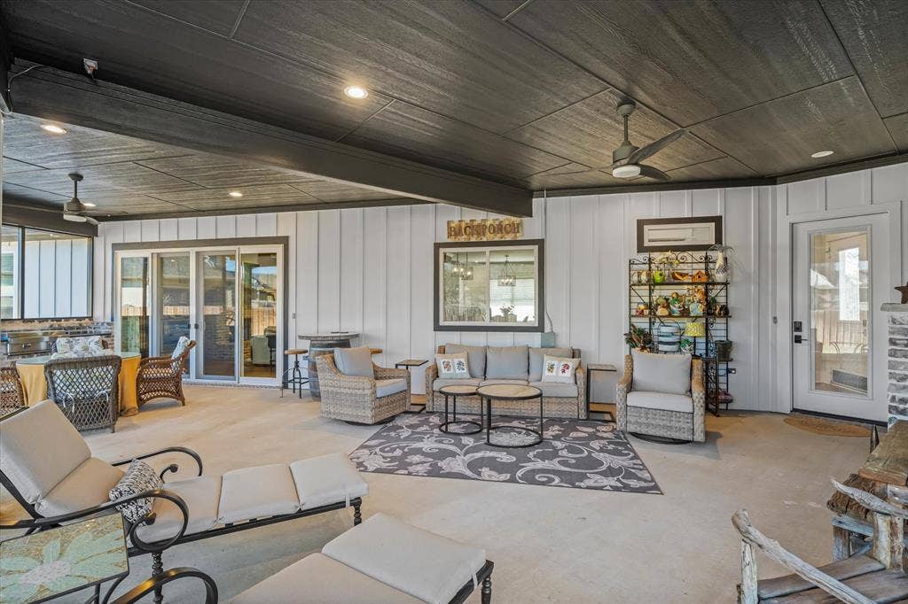 202 Winged Foot Drive, Hideaway, TX 75771 202 Winged Foot Drive, Hideaway, TX 75771