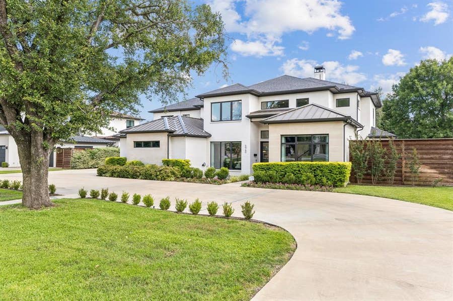 Property photo for 5960 Williamstown Road, Dallas, TX