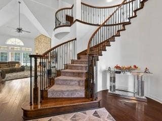 Property photo for 416 Shadow Creek Drive, DeSoto, TX