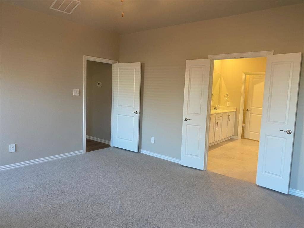 2129 Mustang Way, Seagoville, TX 75159