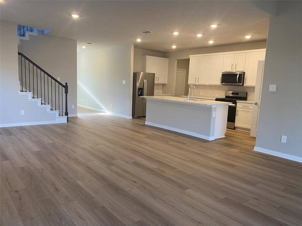 2129 Mustang Way, Seagoville, TX 75159