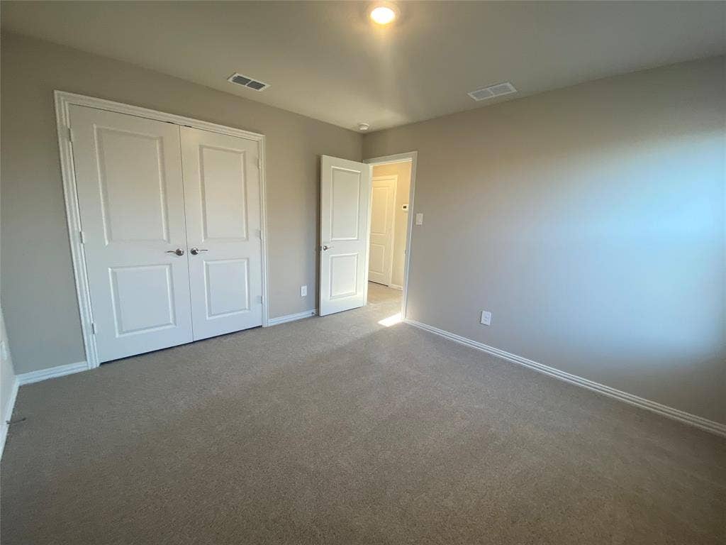 2129 Mustang Way, Seagoville, TX 75159