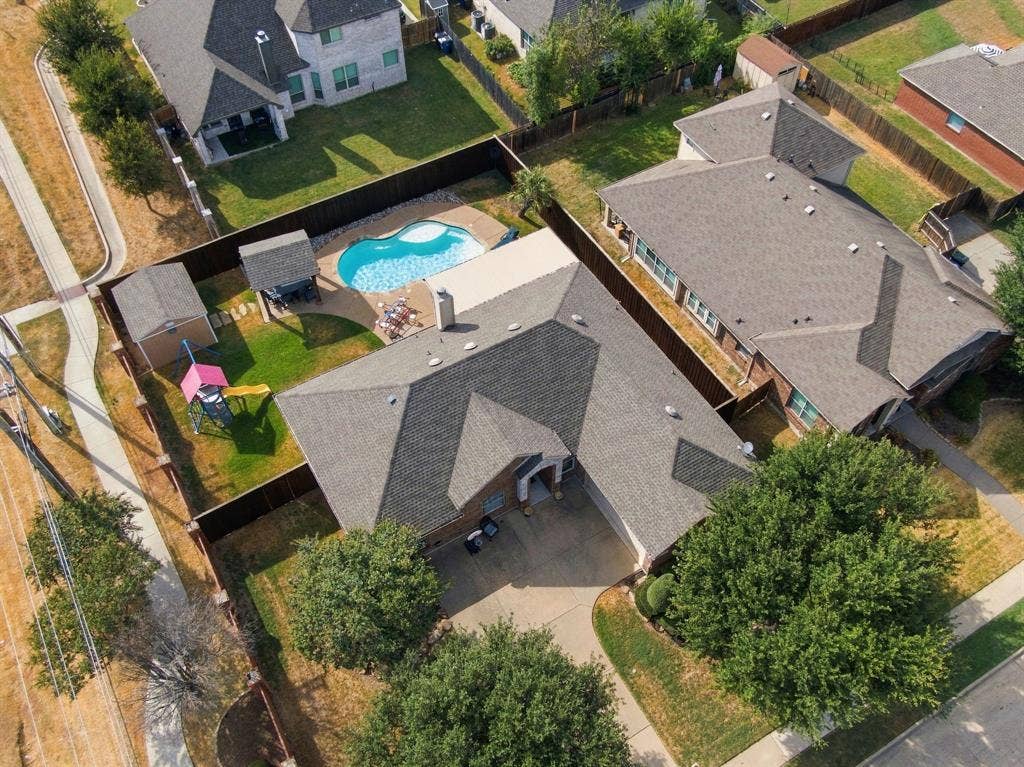 501 Branchwood Drive, Midlothian, TX 76065 501 Branchwood Drive, Midlothian, TX 76065