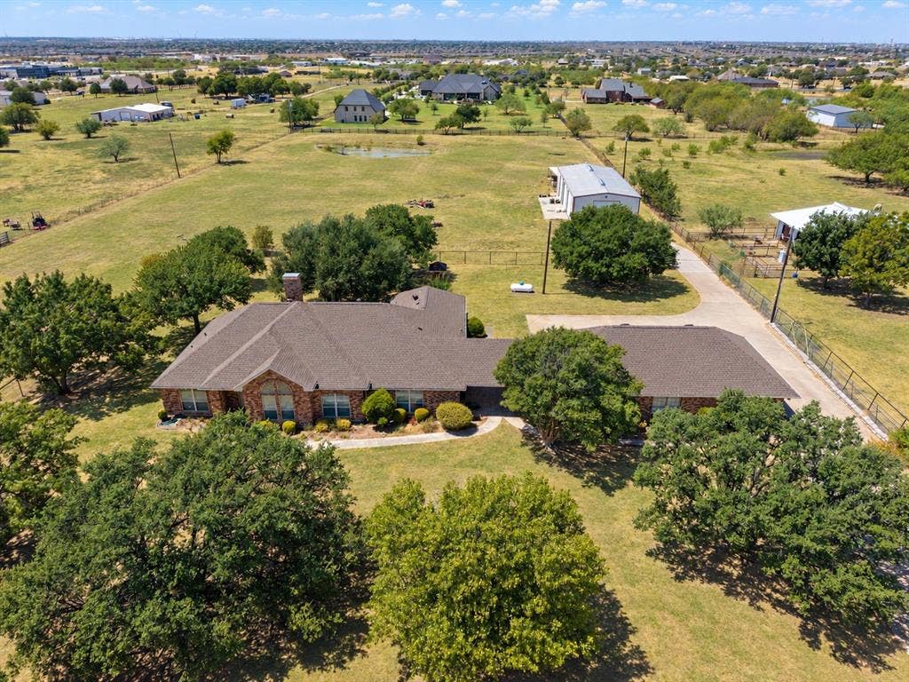 2214 White Lane, Haslet, TX 76052
