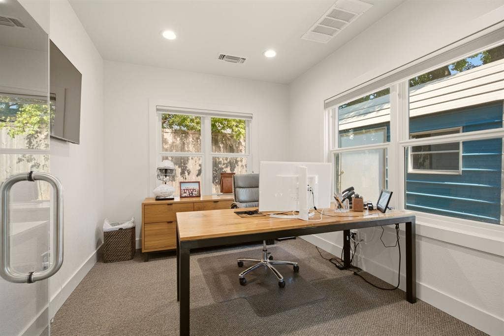 7274 Elm Street, Frisco, TX 75034 7274 Elm Street, Frisco, TX 75034