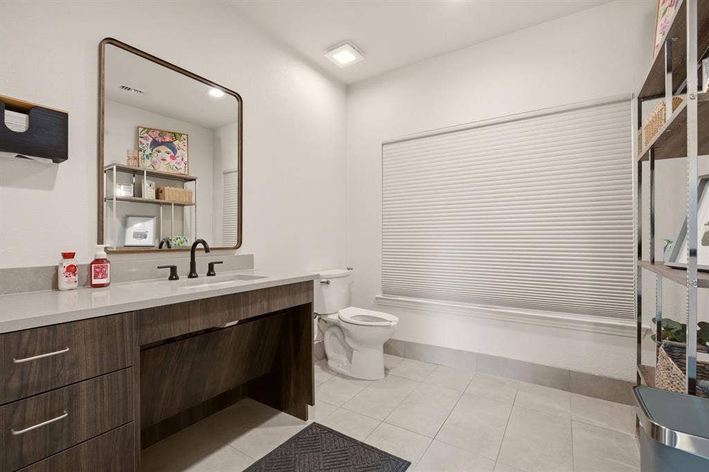 7274 Elm Street, Frisco, TX 75034 7274 Elm Street, Frisco, TX 75034