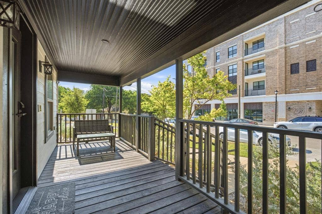 7274 Elm Street, Frisco, TX 75034 7274 Elm Street, Frisco, TX 75034