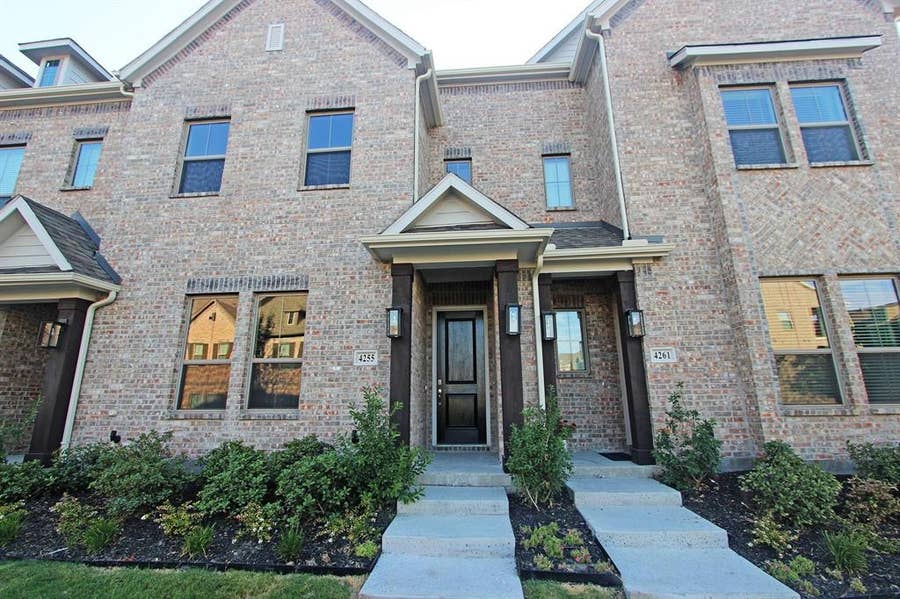 Property photo for 4255 Shavano Drive, Frisco, TX