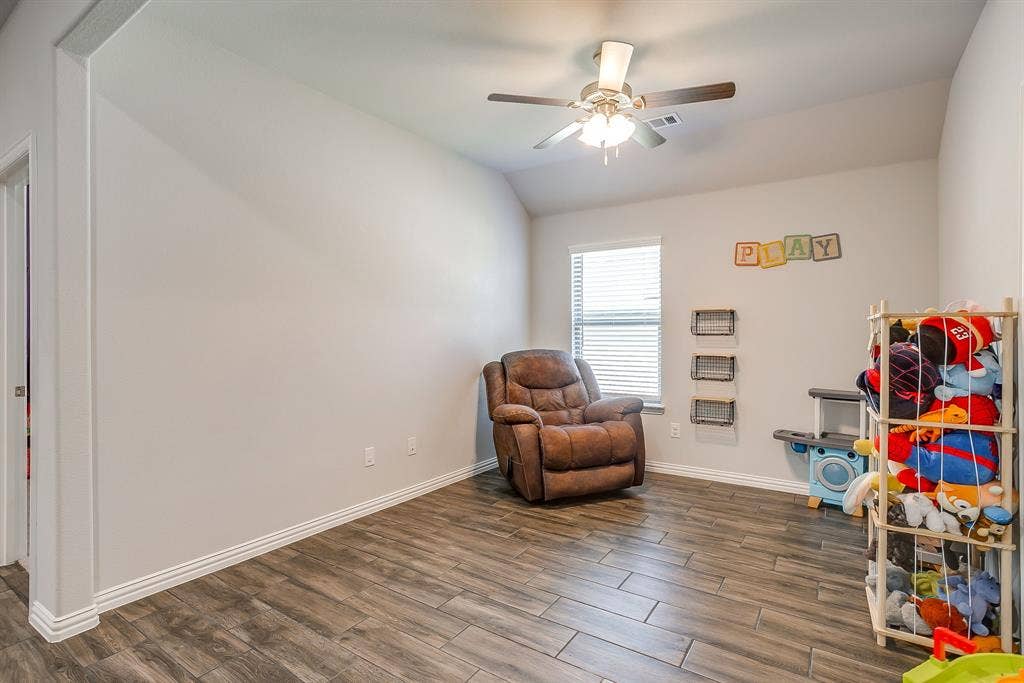 421 Escondido Street, Weatherford, TX 76087 421 Escondido Street, Weatherford, TX 76087