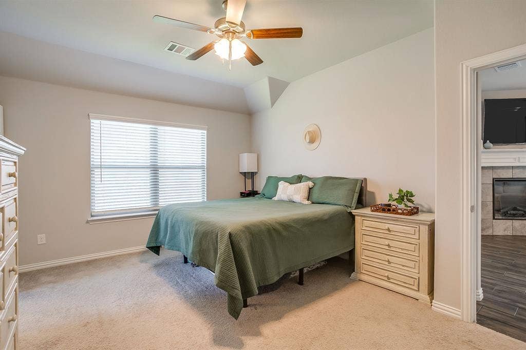 421 Escondido Street, Weatherford, TX 76087 421 Escondido Street, Weatherford, TX 76087