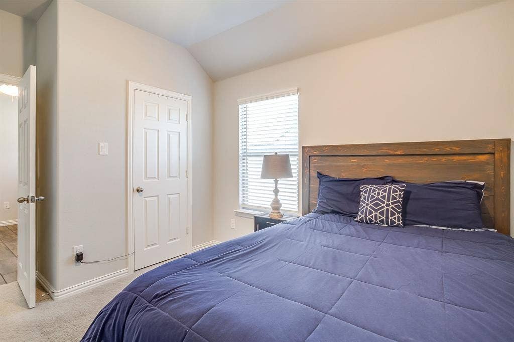421 Escondido Street, Weatherford, TX 76087 421 Escondido Street, Weatherford, TX 76087