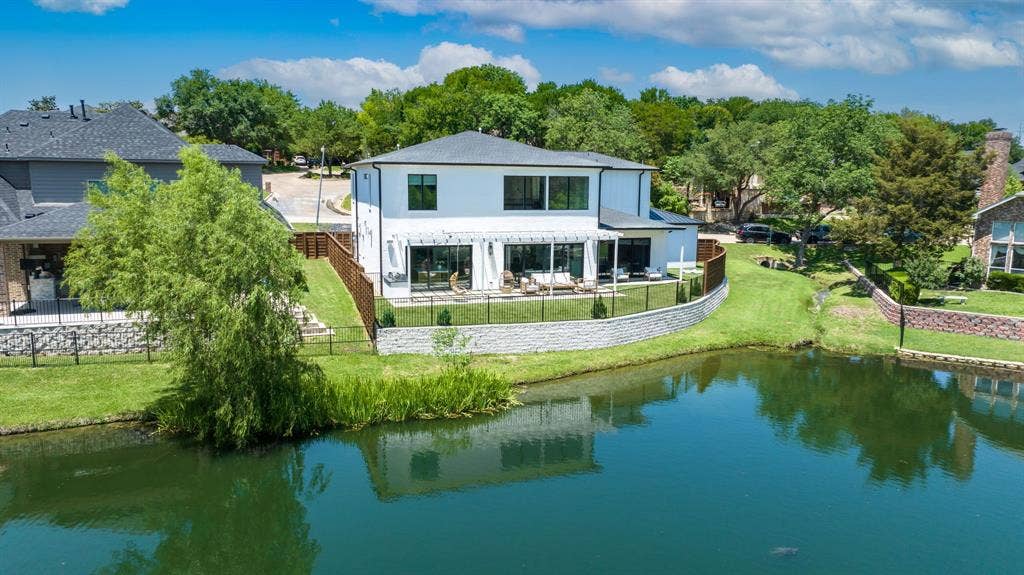 5108 Yacht Club Drive, Rockwall, TX 75032 5108 Yacht Club Drive, Rockwall, TX 75032