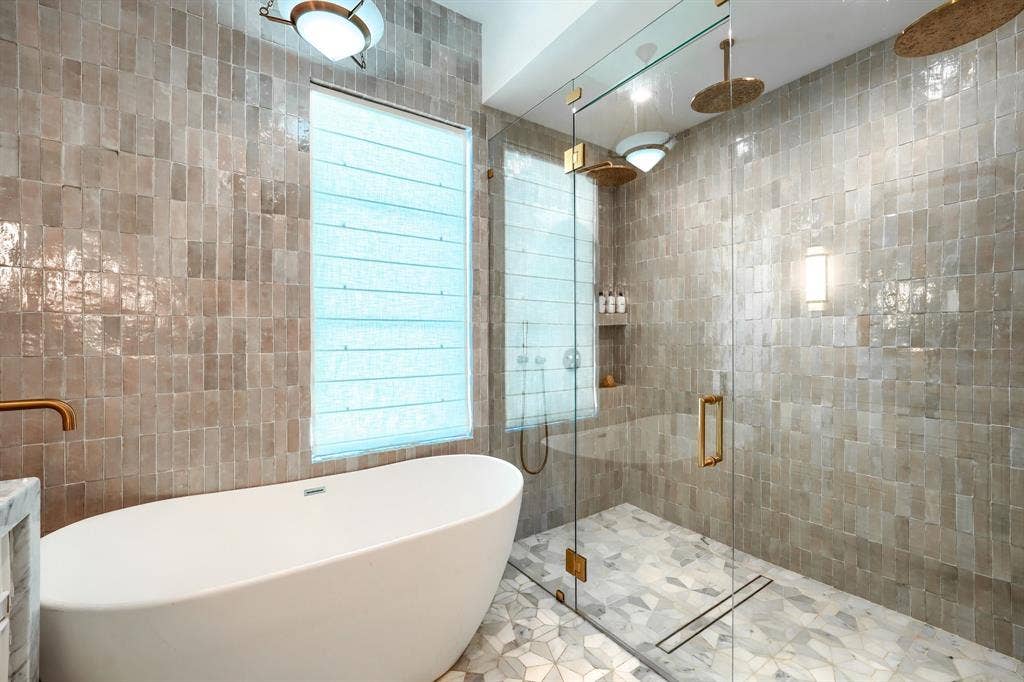 5108 Yacht Club Drive, Rockwall, TX 75032 5108 Yacht Club Drive, Rockwall, TX 75032