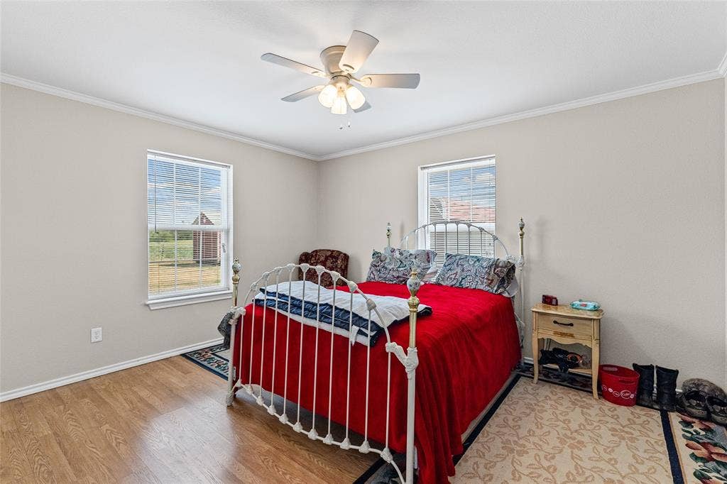 7959 County Road 4823, Wolfe City, TX 75496