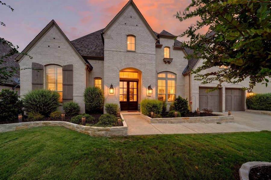 Property photo for 2218 Randas Way, Rockwall, TX