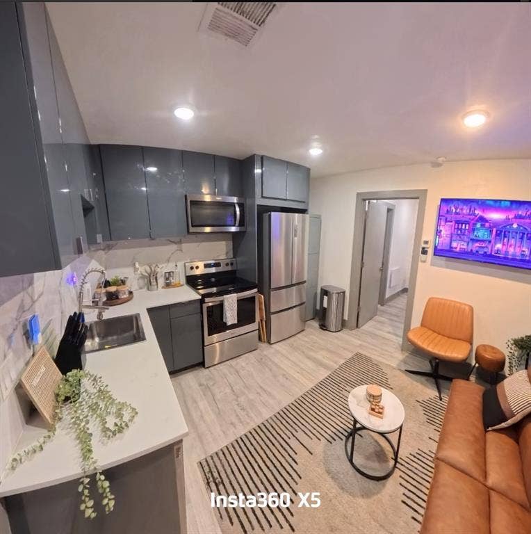 1415 Bennett Avenue, #208, Dallas, TX 75206 1415 Bennett Avenue, #208, Dallas, TX 75206