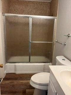901 Davis Street, Grand Prairie, TX 75050 Upstairs unit